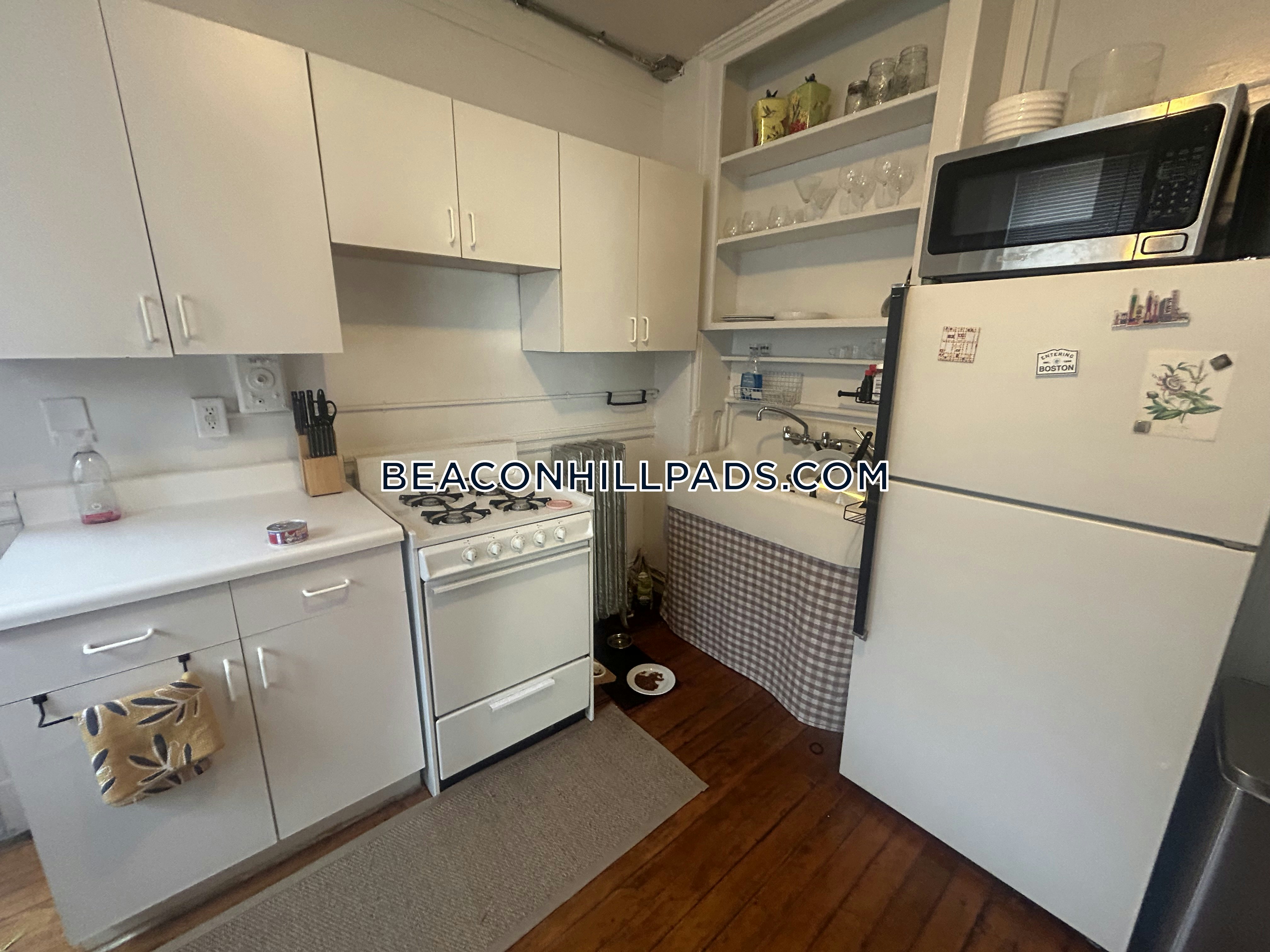 1 bed, 1 bath apartment for rent at 7 Myrtle St Unit 9, Beacon Hill — photo 4 of 9