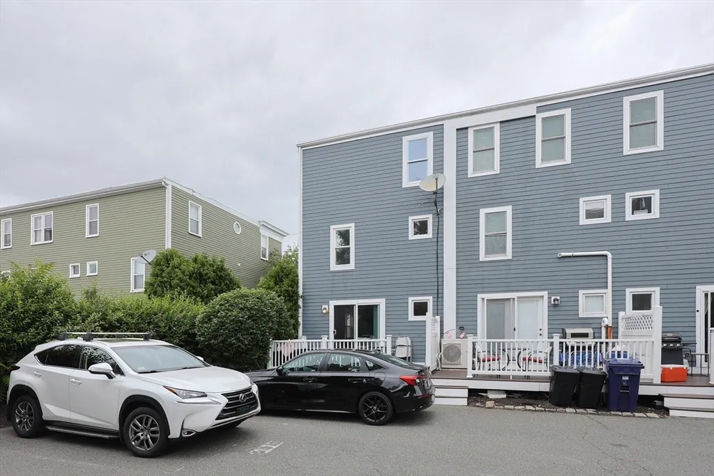 205 West Sixth St, South Boston