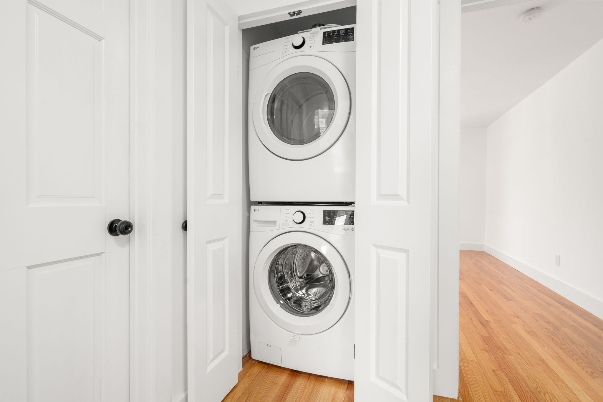 29 Beaconwood Rd, Newton Highlands