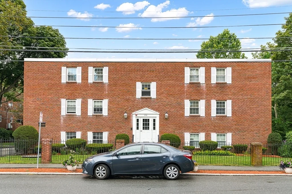 276 Albion St, Wakefield