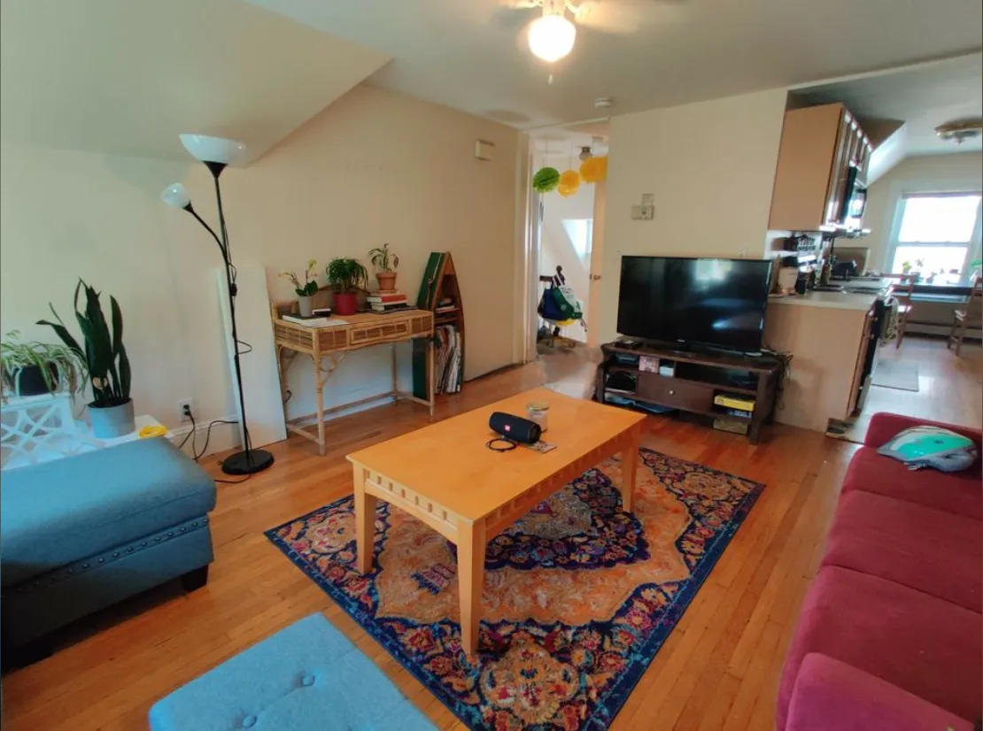 1539 Cambridge St, Mid-Cambridge