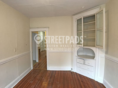 7 Mount Hood Rd, Brighton