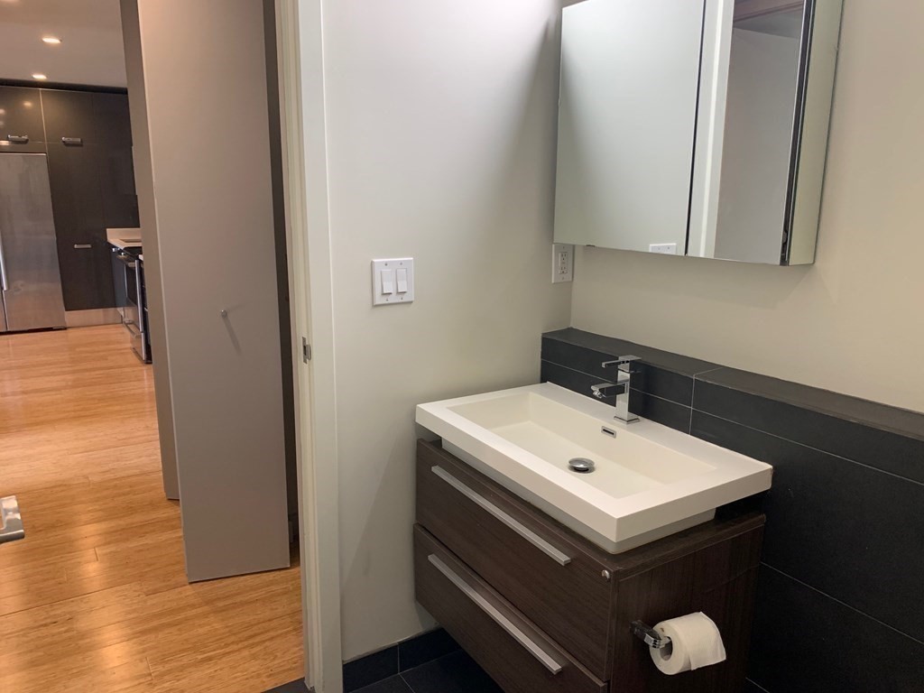 691 Massachusetts Ave, South End