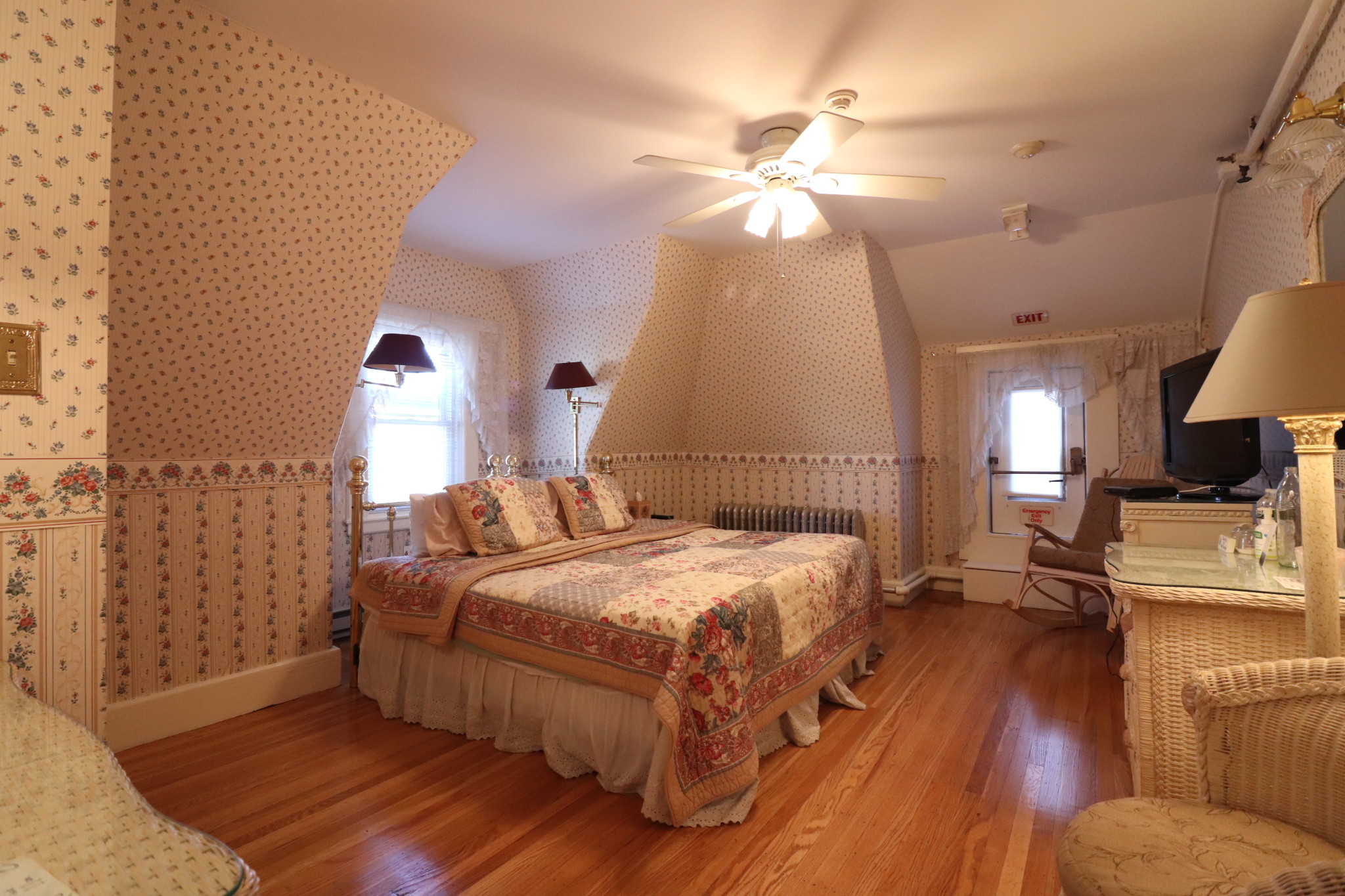 83 Longwood Ave, Coolidge Corner