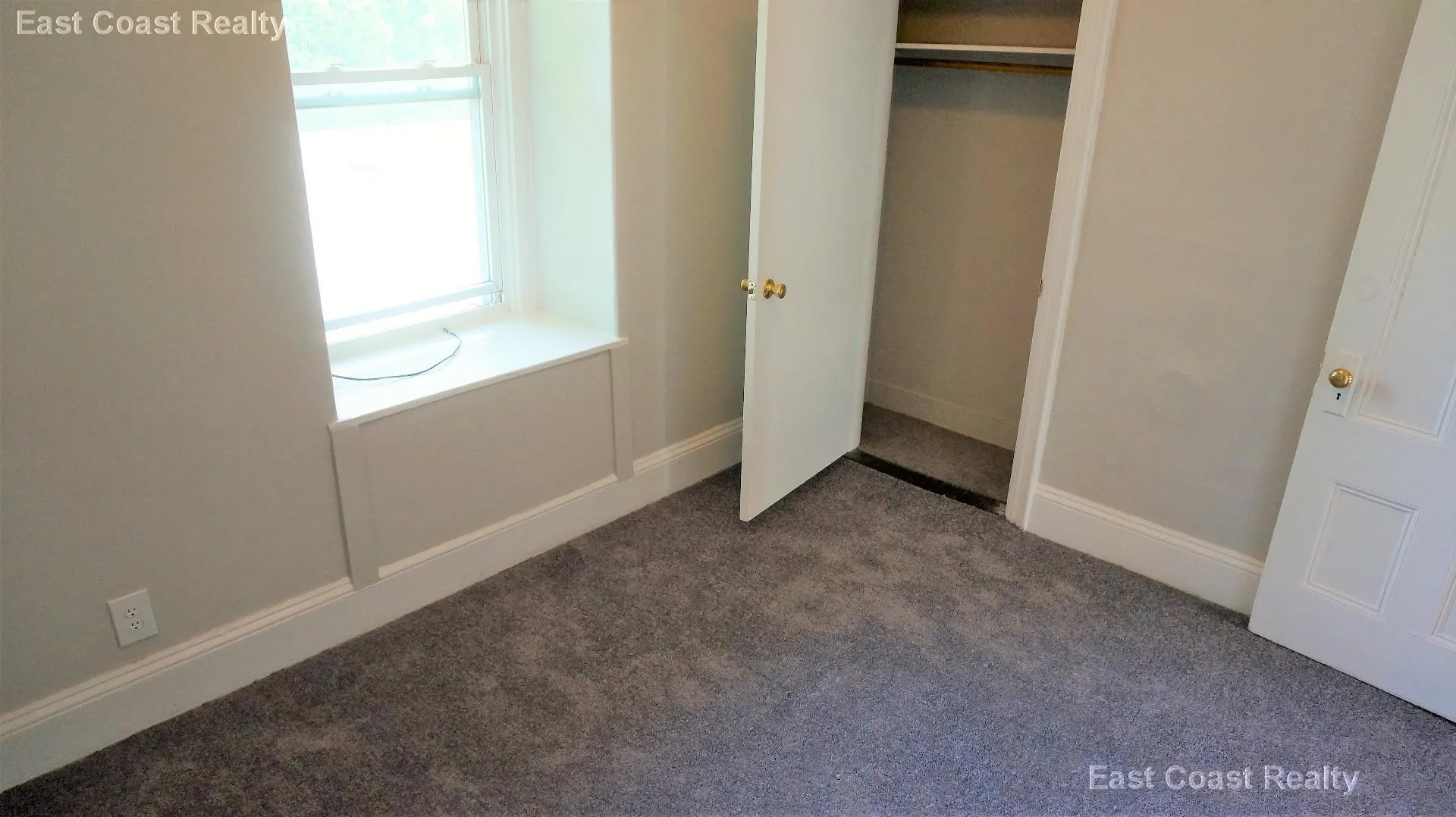 172 Bigelow St, Oak Square