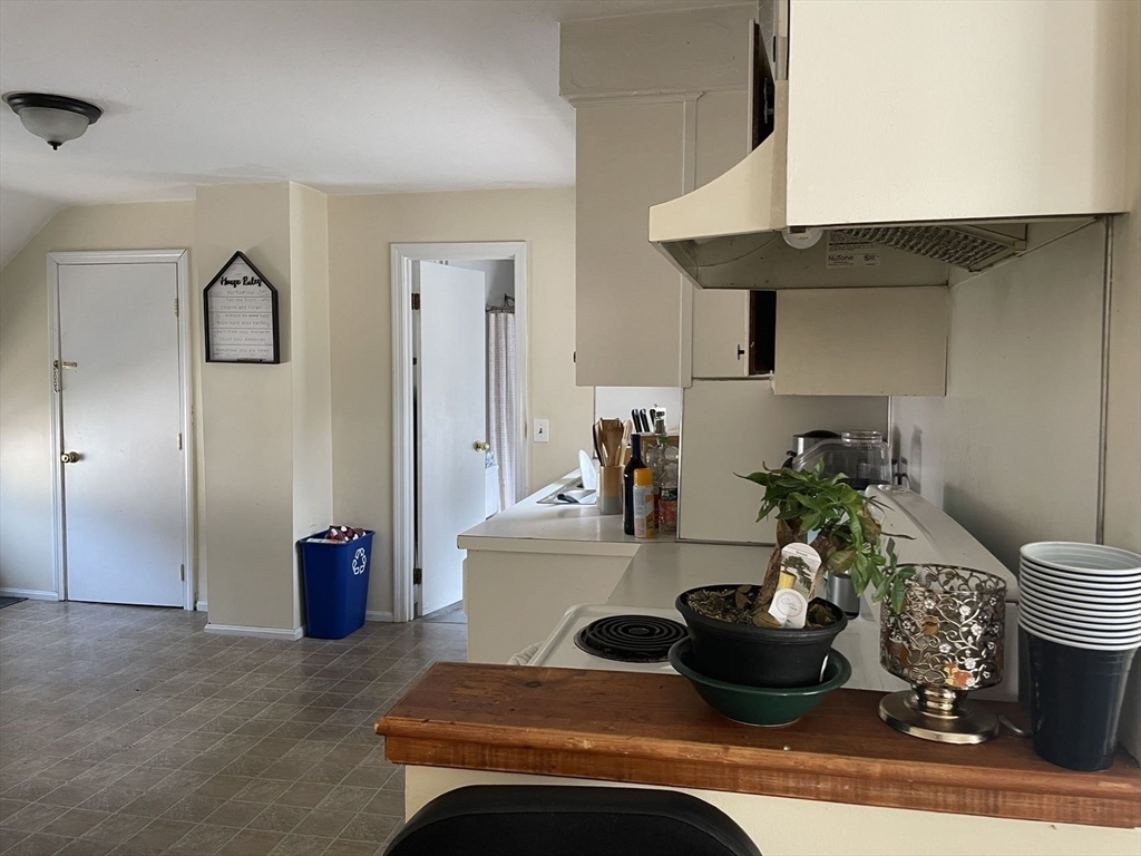 50-52 Alden St, Ashland