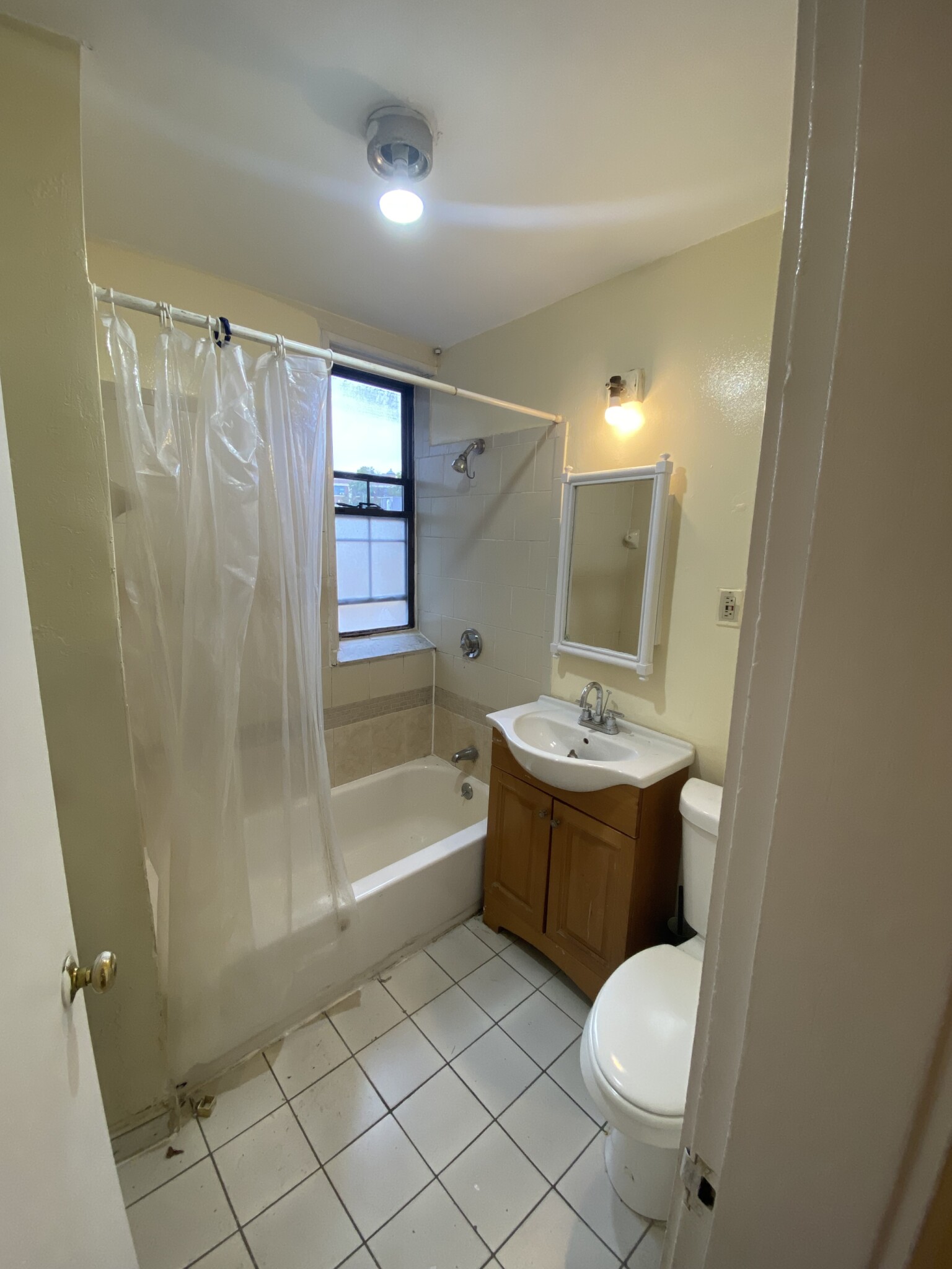 370 Chestnut Hill Ave, Brighton