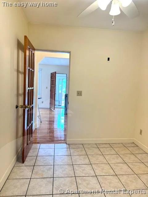 257-259 Powderhouse Blvd, Tufts