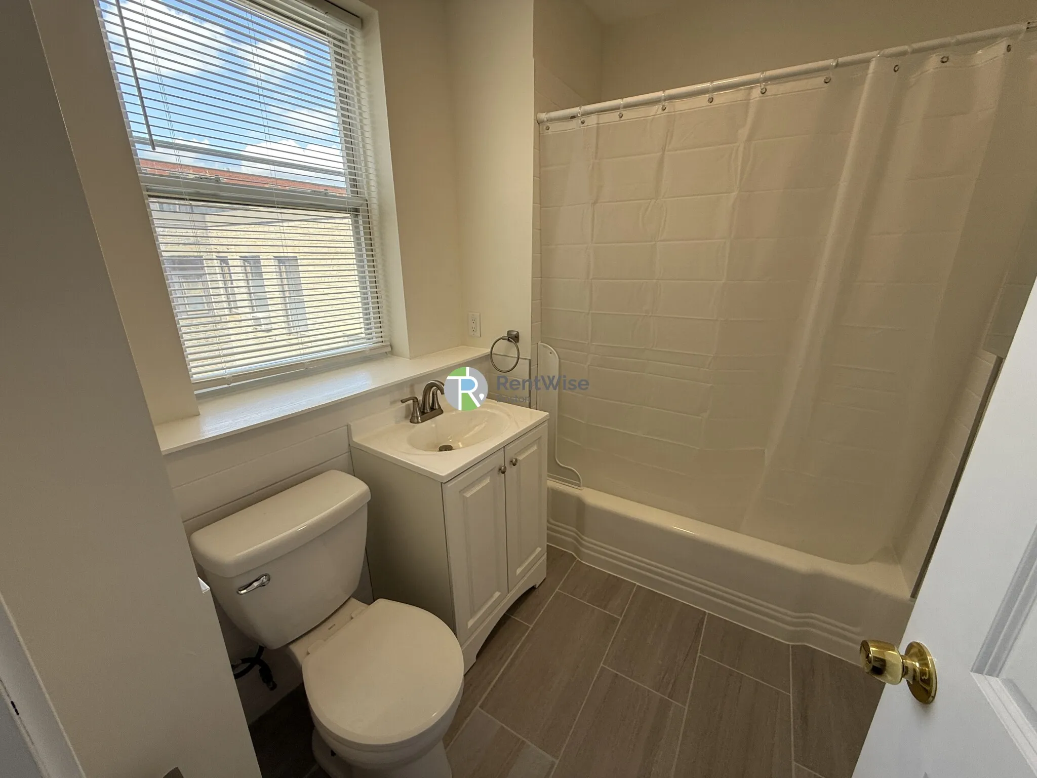 94 Brainerd Rd, Allston