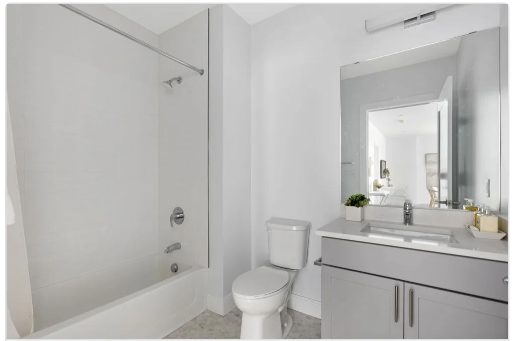 90 Ocean Ave, Revere