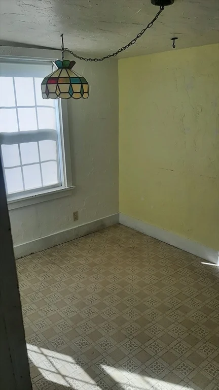 137 E Main St, Northborough