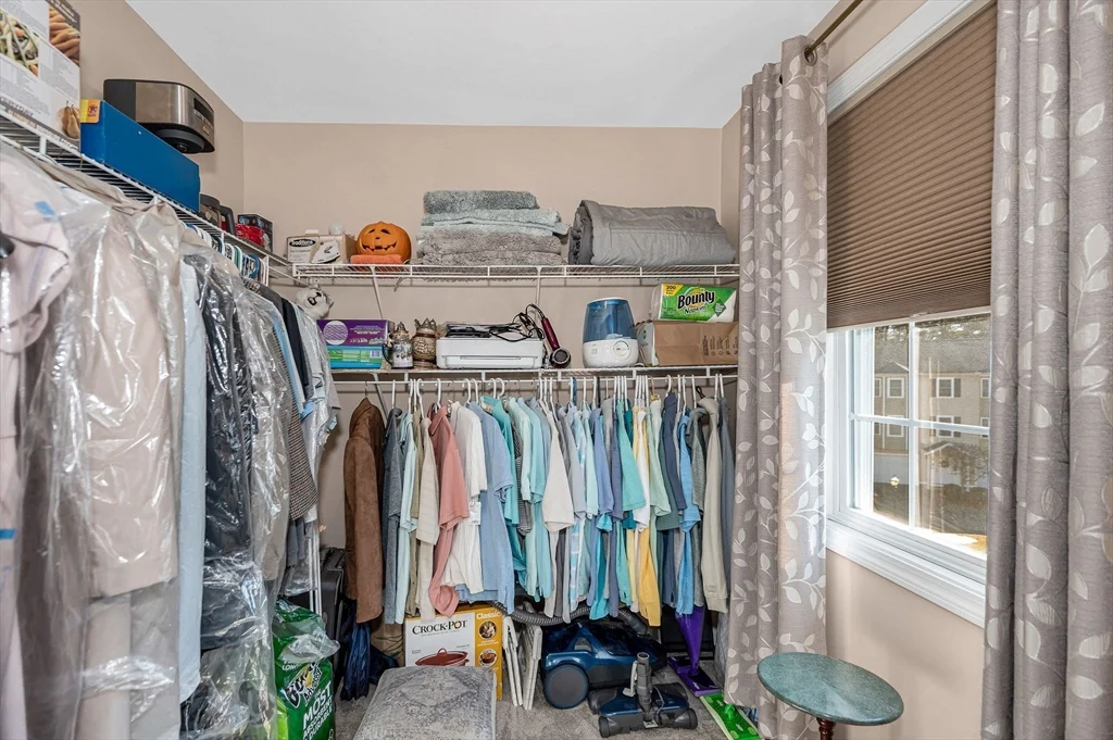 262 Littleton Rd, Chelmsford