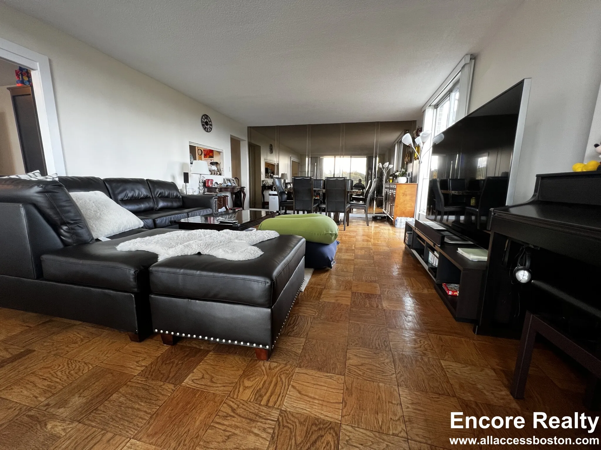 77 Pond Ave, Brookline Village