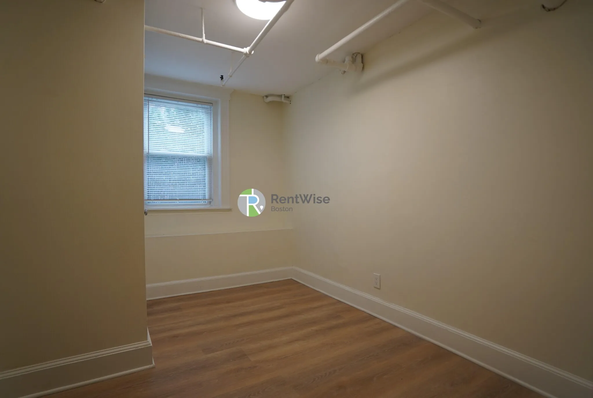 6 Camelot Ct, Brighton