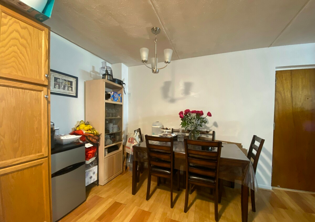 175 Adams St, Nonantum