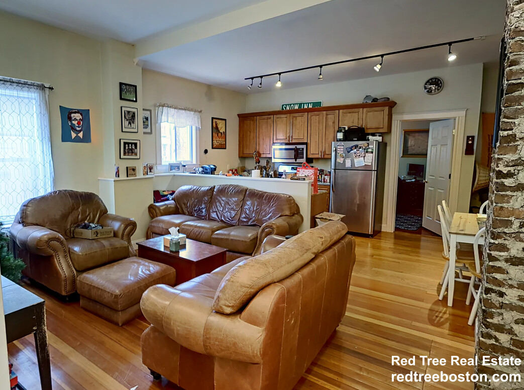 358 Broadway, Winter Hill