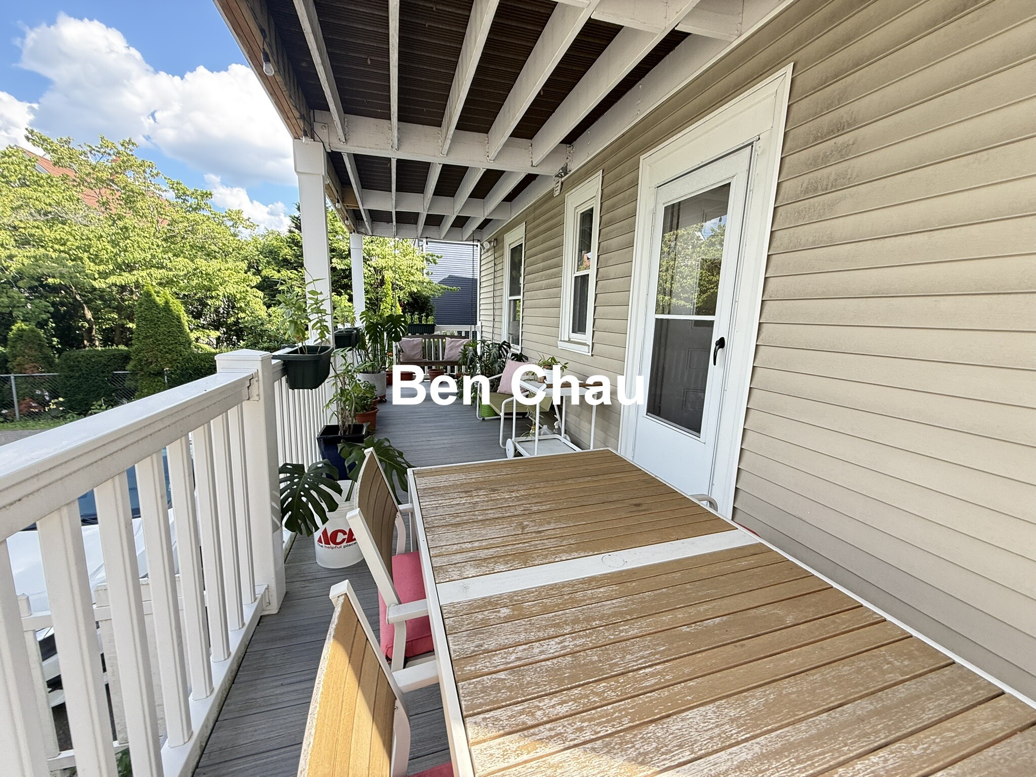 9 Dimick St, Ward Two