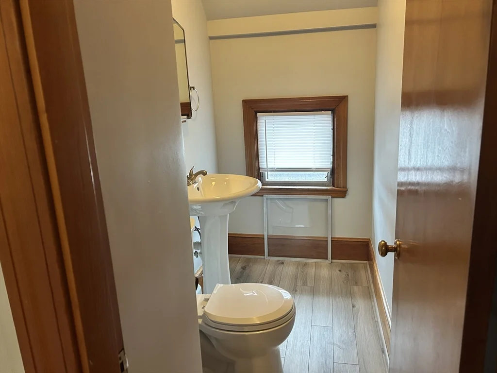 43 Depot St, Milford