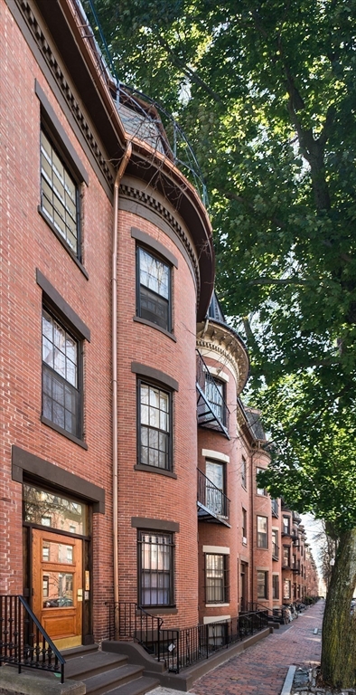 102 Chandler St, South End