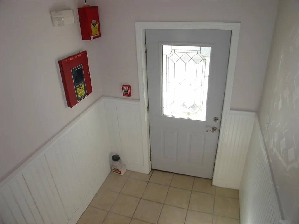 53 Middle St, South Boston