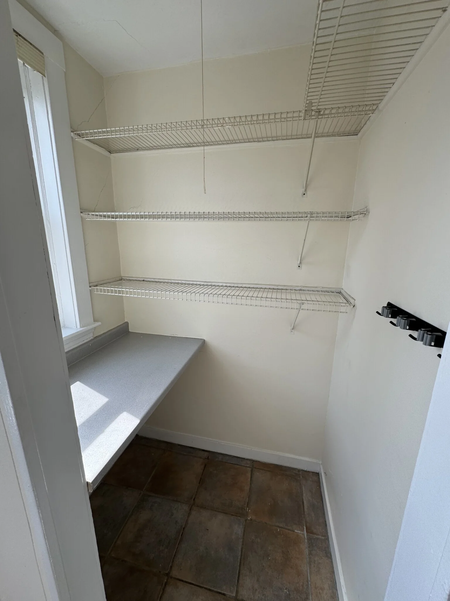 518 Cambridge St, Allston