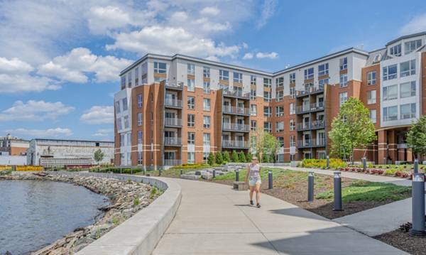2 bed, 2 bath apartment for rent at 126 Border St Unit 121, East Boston — photo 17 of 31