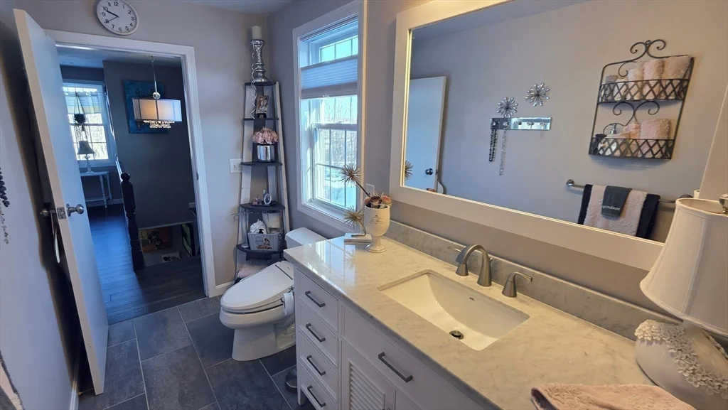 533 Prospect St, West Boylston
