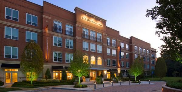 300 2nd Ave, West End