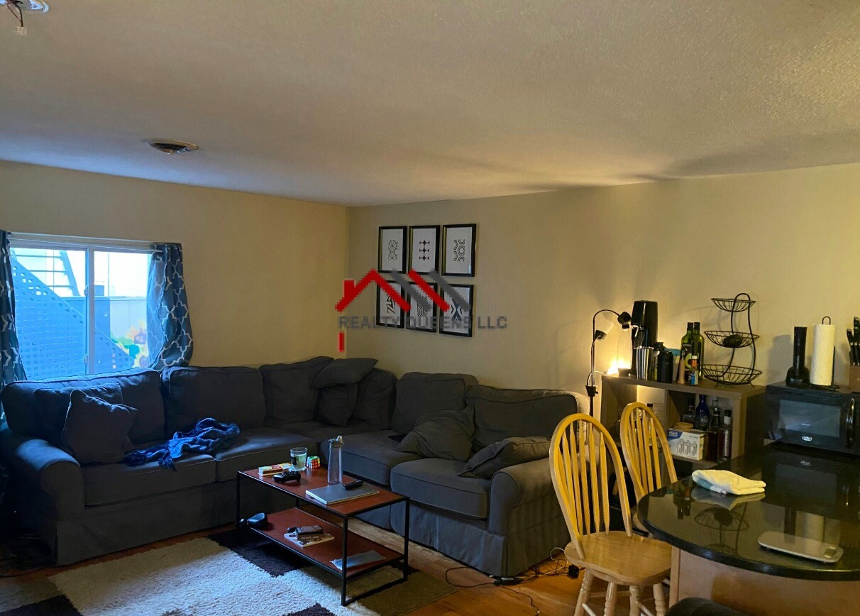 385 Dorchester Ave, South Boston