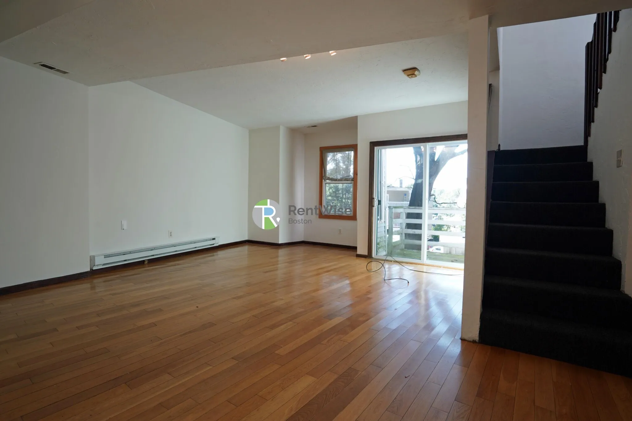 89 Sheridan St, Jamaica Plain