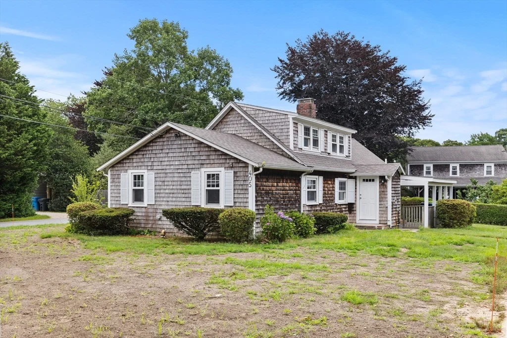 405 Sandwich Rd, East Falmouth