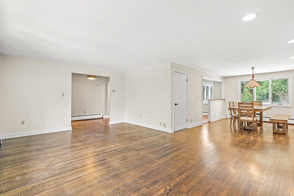 181 Moss Hill Rd, Jamaica Plain