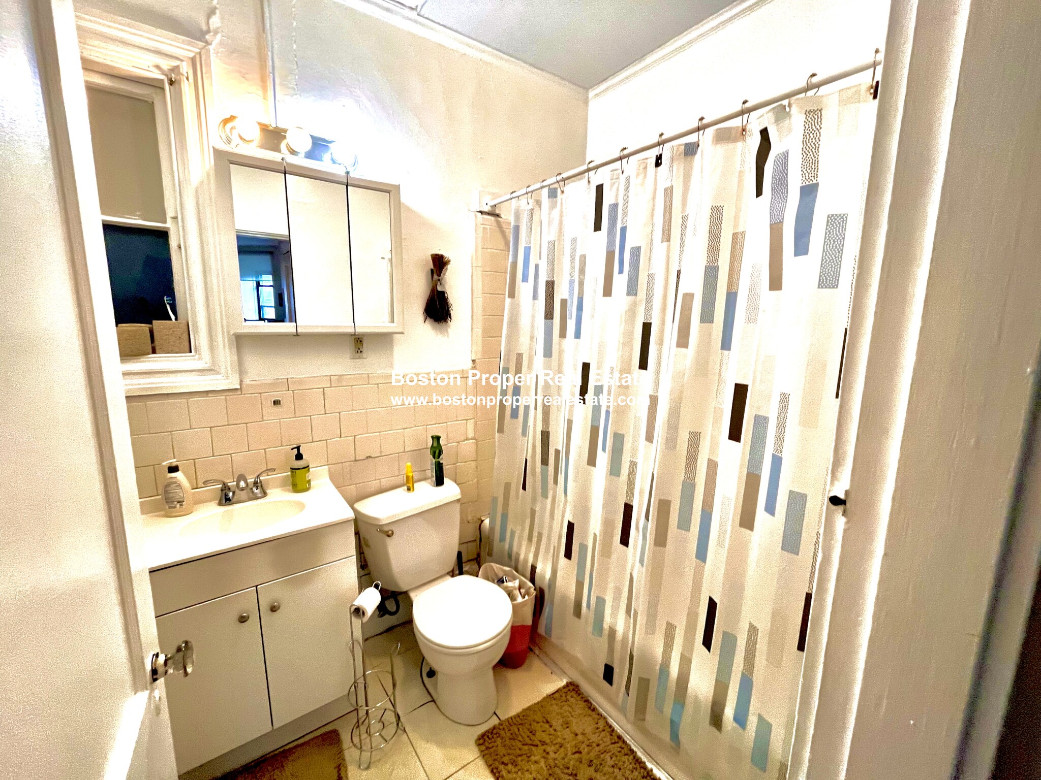 1 bed, 1 bath apartment for rent at 177 Marlborough St Unit 10, Back Bay — photo 8 of 9