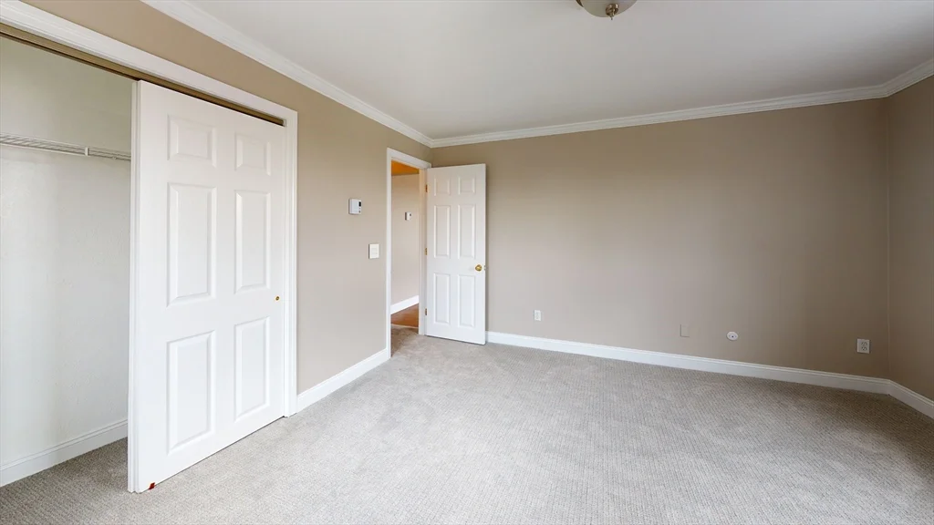 326 Broadway, Winter Hill