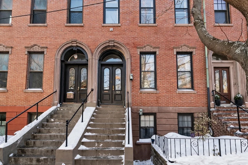 93 Third St, East Cambridge