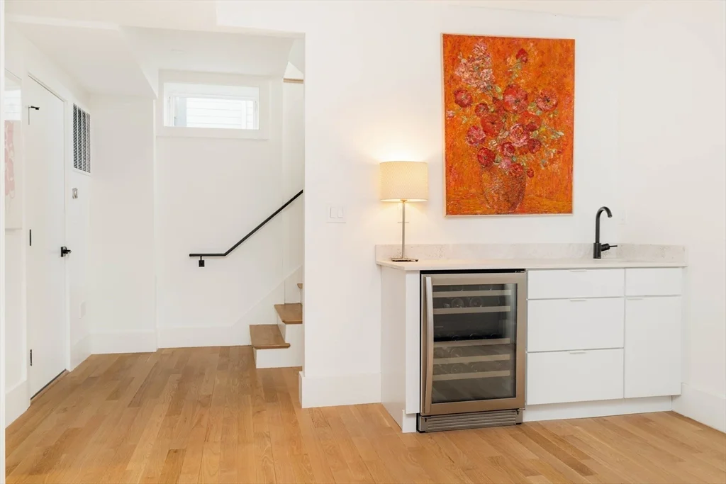 205 Pearl St, Cambridgeport