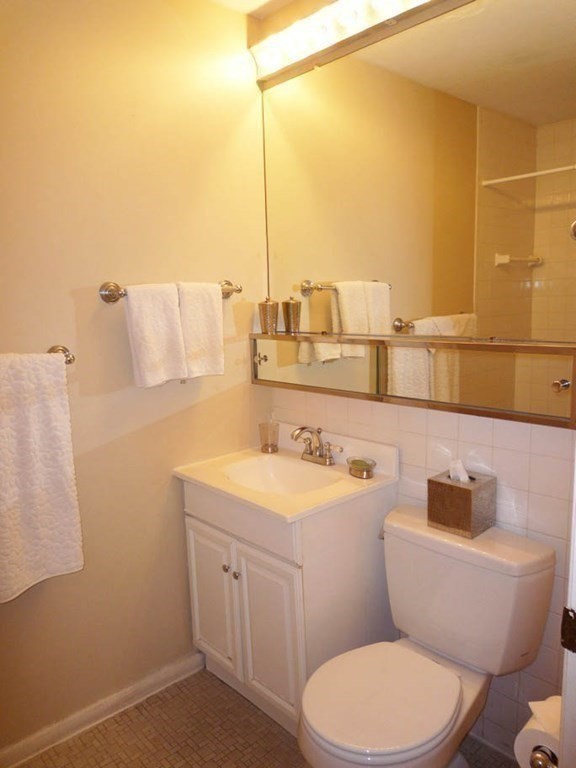 1643 Cambridge St, Mid-Cambridge