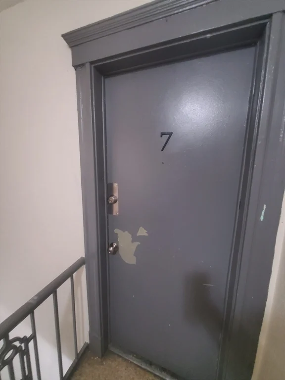 4 Abbotsford, Roxbury