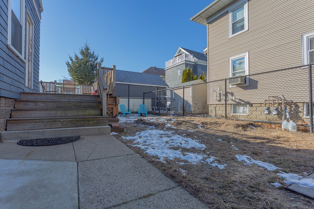 565-567 Riverside Ave, Medford