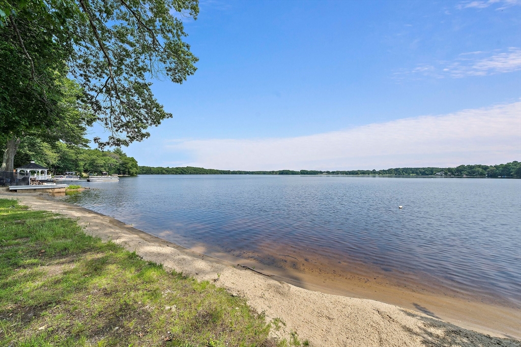 12 Williams St, Canton