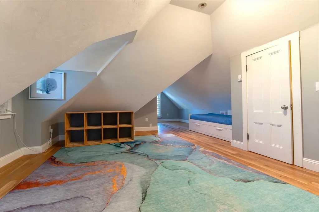 118 Newburg St, Roslindale