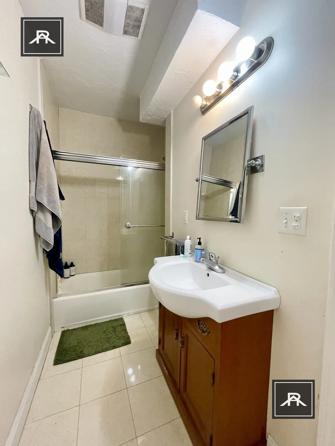 191 Winthrop Rd, Aspinwall Hill