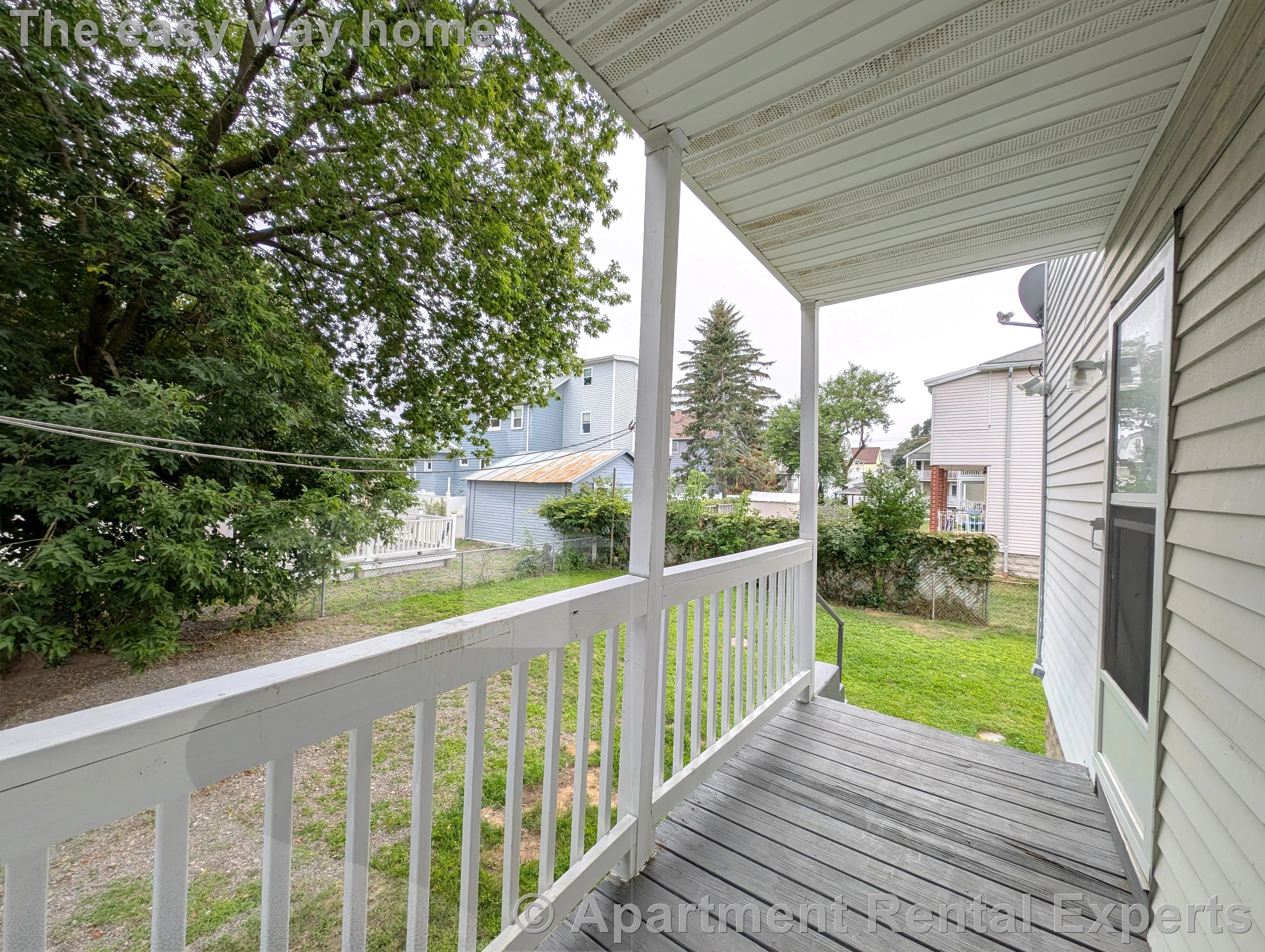 85 Billings Ave, Tufts