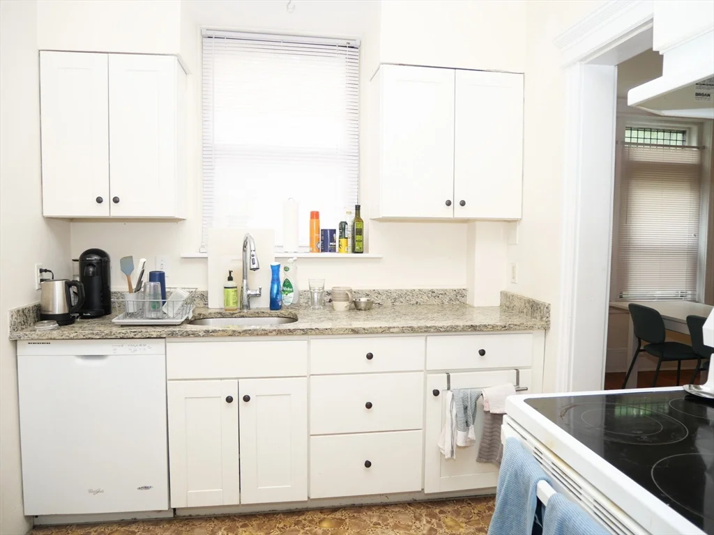 231 Saint Paul, Brookline