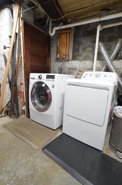 28 Columbus Ave, Beverly