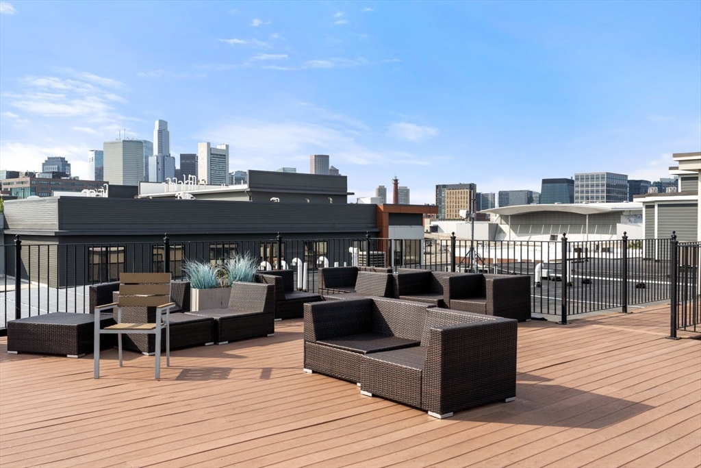 339 D St, South Boston