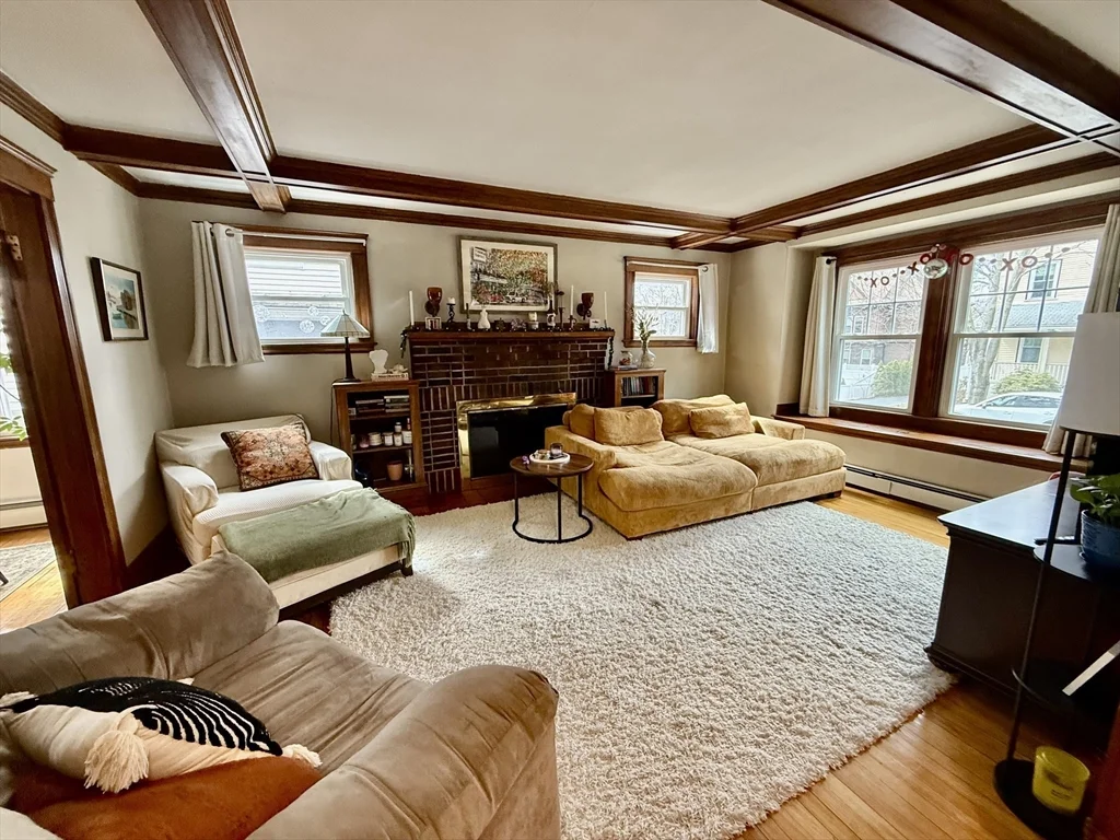 15 Stetson St, Coolidge Corner