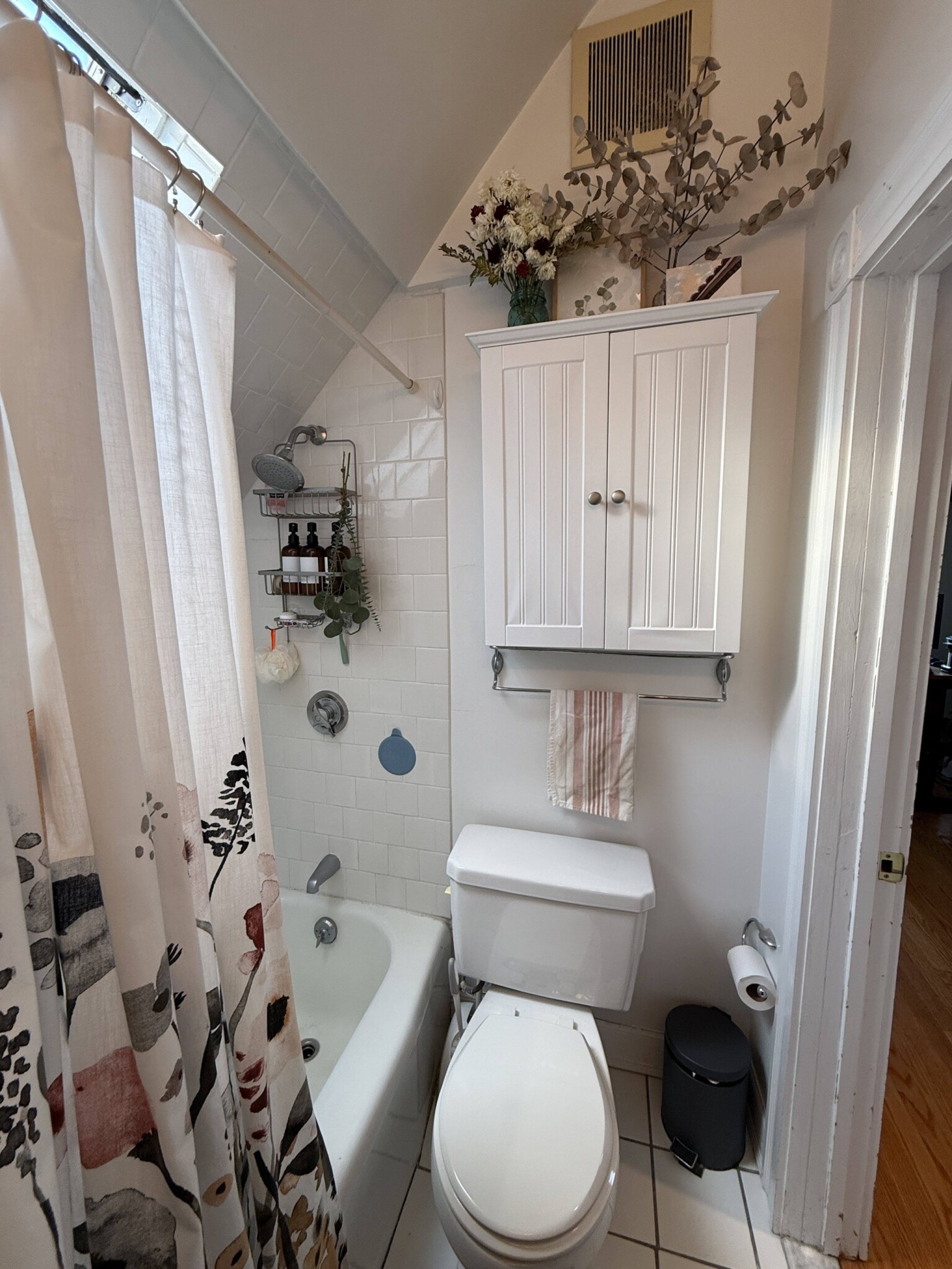 24 Ellington Rd, Powder House Square