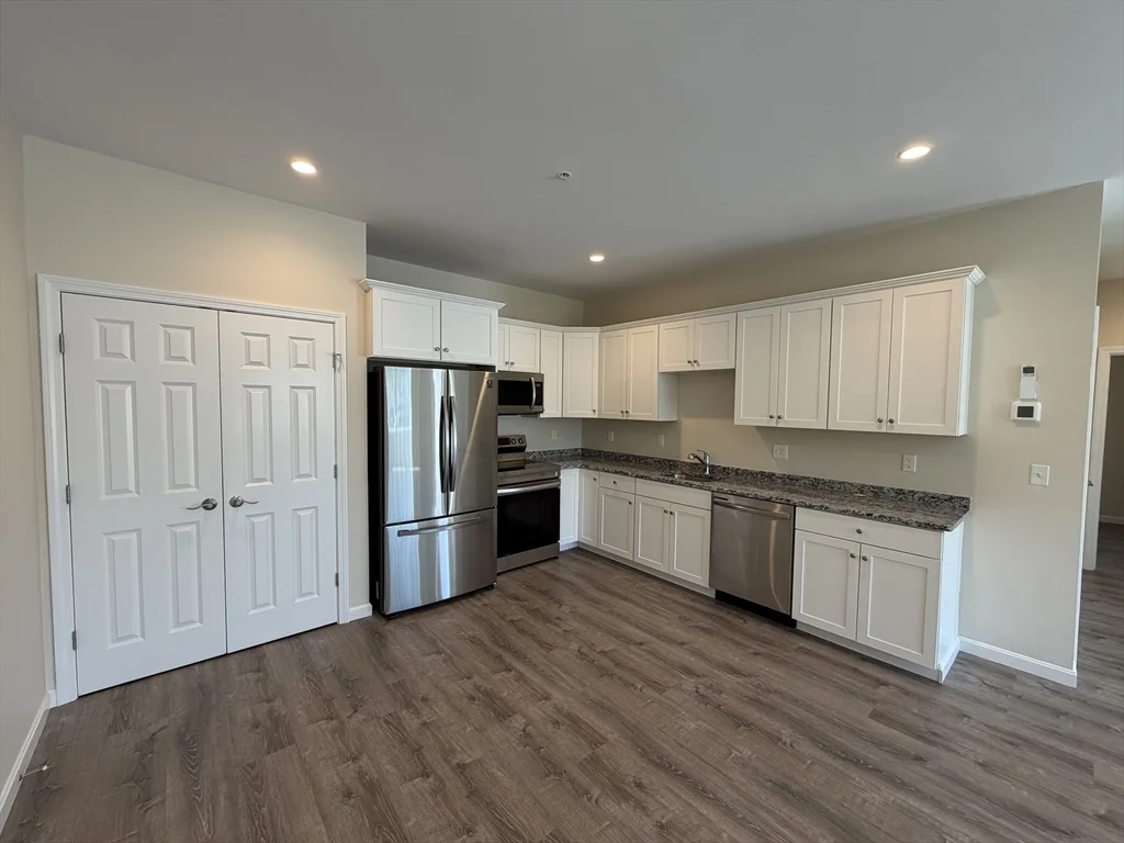 85 Lowell St, Peabody