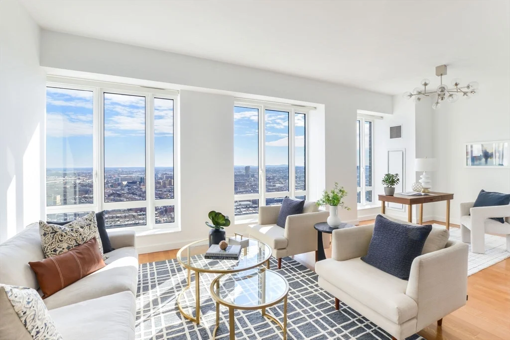 400 Stuart St, Back Bay